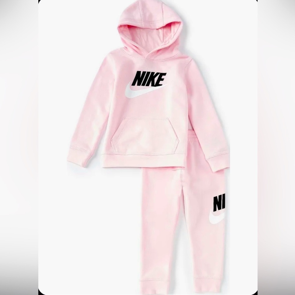 NWT Nike Girl's Club Pullover Jogger Set